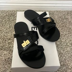 Givenchy Edén Sandals 37